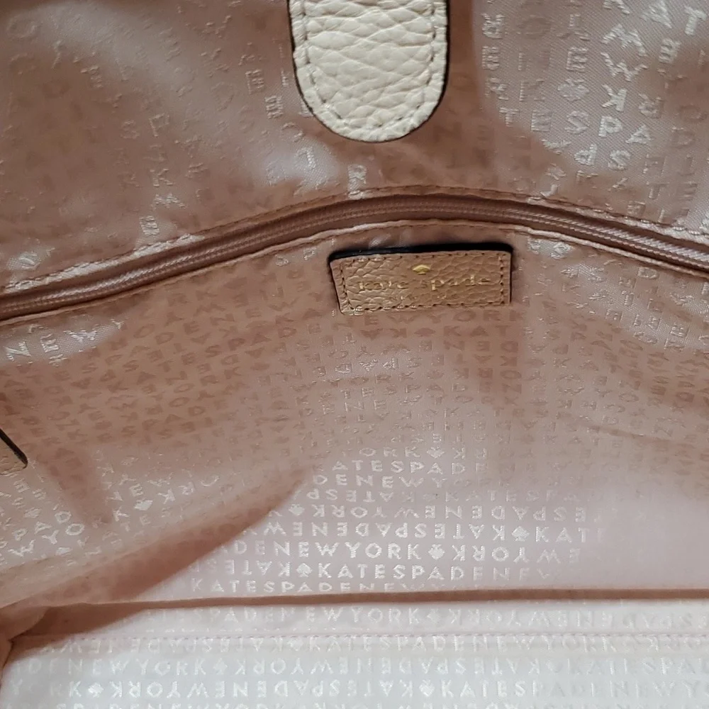 Kate spade large peachy pink and black pebbled leather tote bag